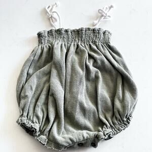 Little Creative Factory girls green bubble romper size 12 months
